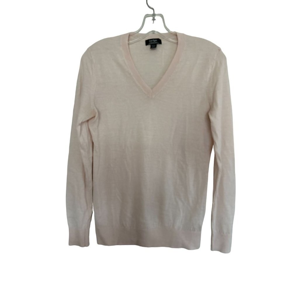 Lord & Taylor Extra Fine Merino wool V-neck Sweater Light Pink Size Small